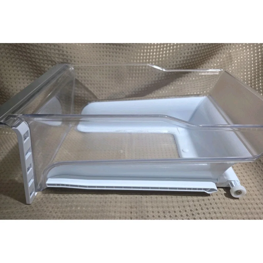 LG Refrigerator Right Crisper Drawer Part # MCK66565601